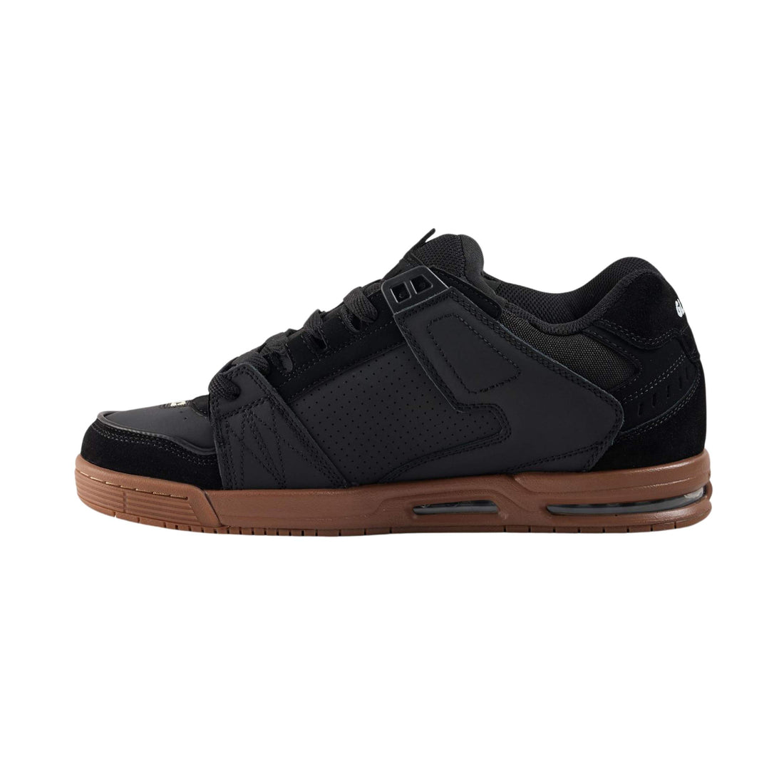 Globe Sabre skate shoes Onyx Gum with Nitrocel airbag sole and S-Trac grip, available at Freeride Surf & Skate NZ.