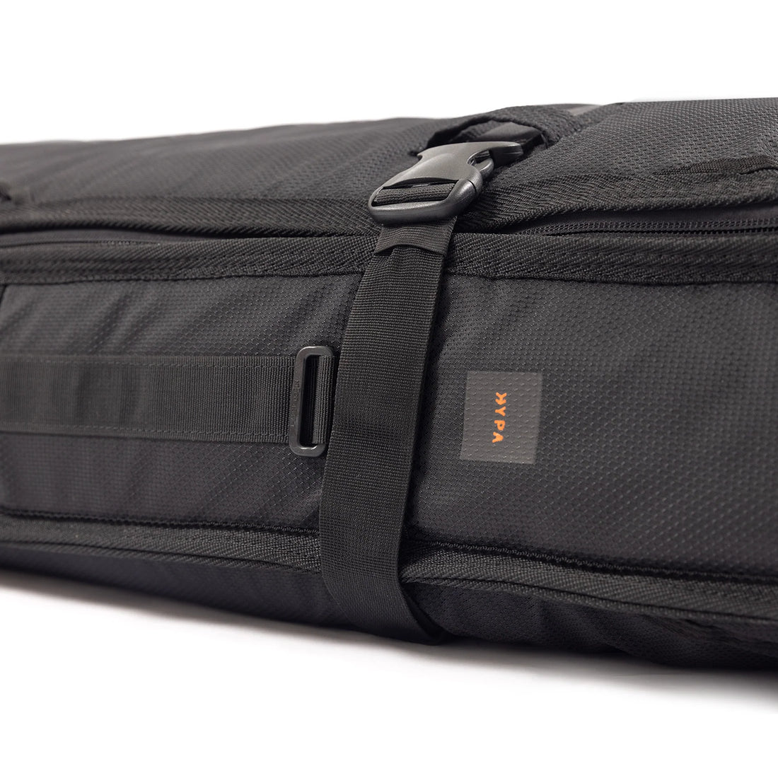 Ocean & Earth Hypa 3 board surfboard travel cover 7'6 with anti-shock padding and Armour Weave protection available at Freeride Surf & Skate NZ.