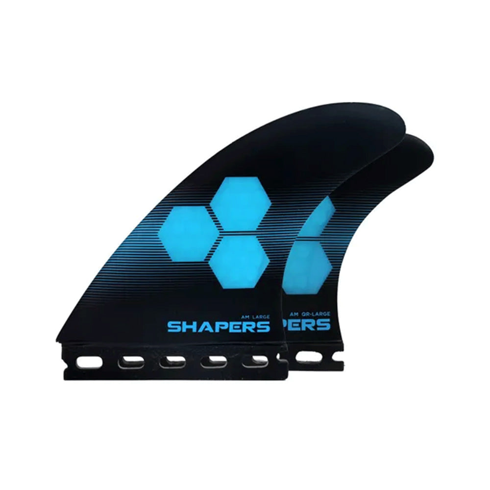 Shapers AM2 5-fin . A 3-fin set of surfboard fins with pair of quad trailers in futures/single tab base. Combines the large Al Merrick template with a medium flex pattern, making this fin a versatile option for bigger surfers. The AM1 is designed to perform in a variety of conditions and has a wide base for drive off of the bottom, more rake for big carves and a finer tip for release off of the top. 