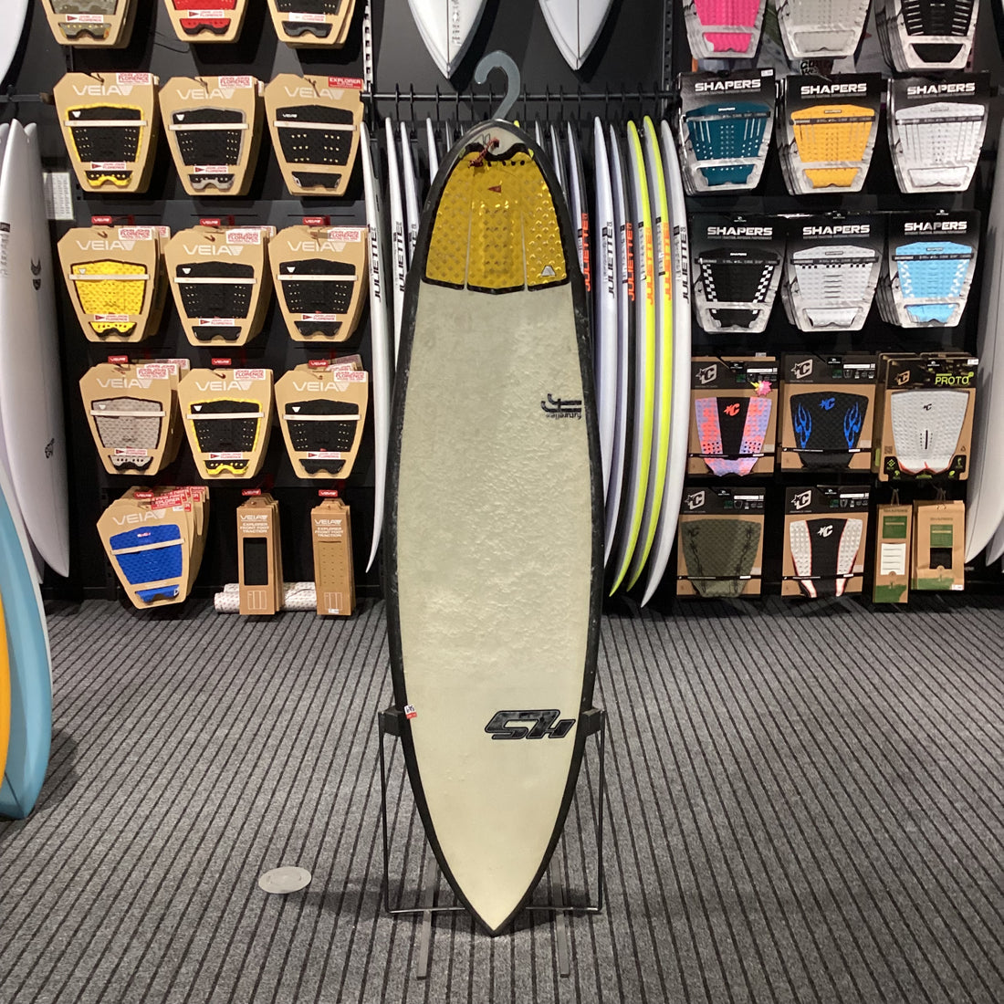 Second-hand HaydenShapes Psychedelic Germ FutureFlex surfboard 6'0 with Futures fin setup available at Freeride Surf & Skate NZ.